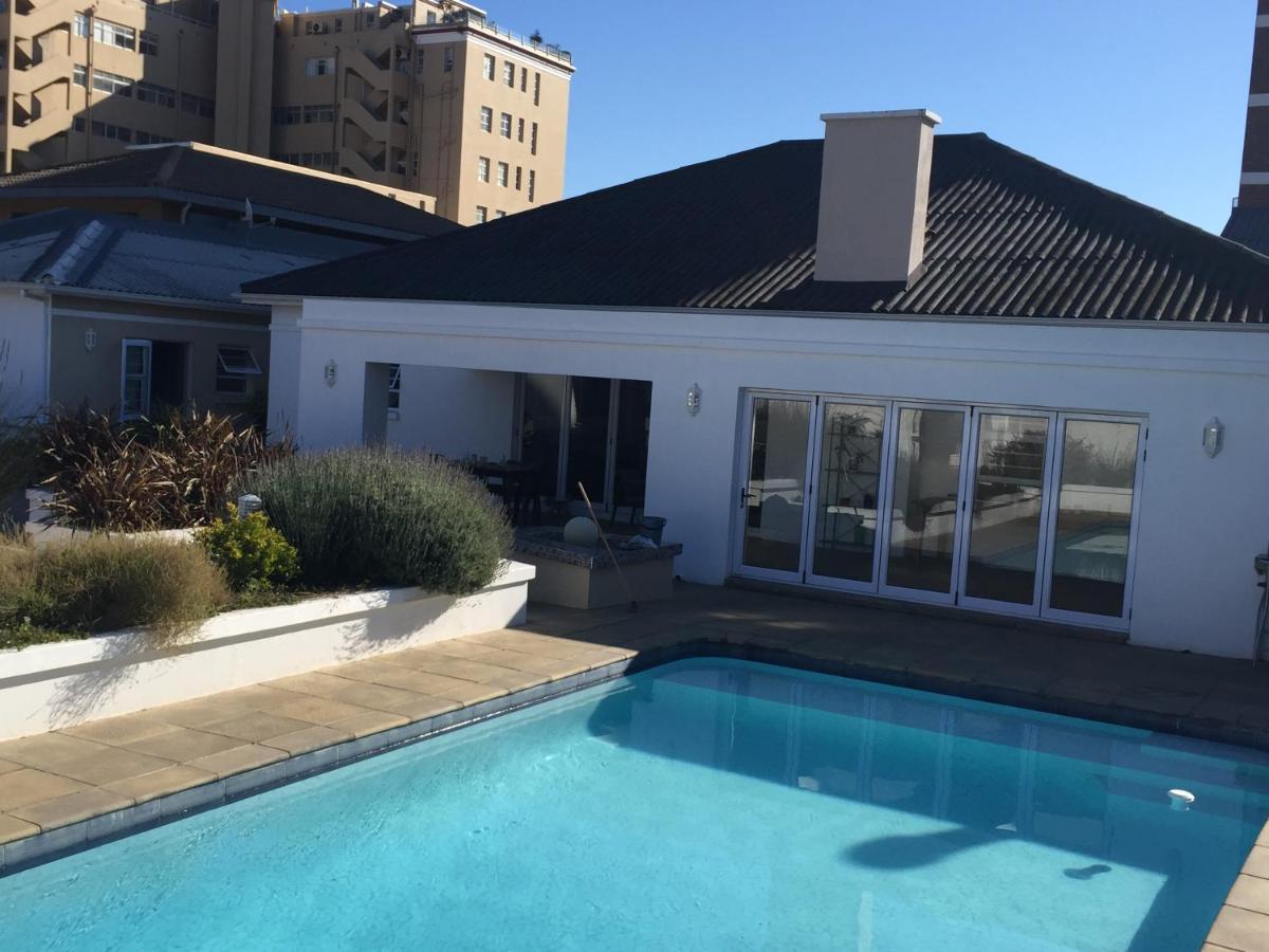 The Blue Lotus Guest House Port Elizabeth Eksteriør billede